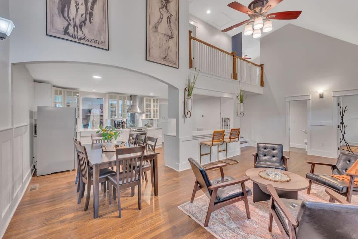 Lrg East Nash Mins 2 5pts & 5m To Dt Nashville