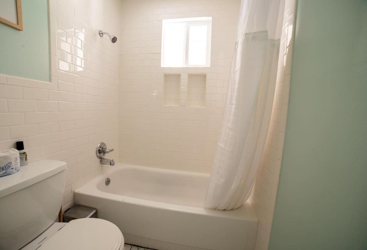 Cozy Getaway Mins To Downtown, Broadway Airport Nashville