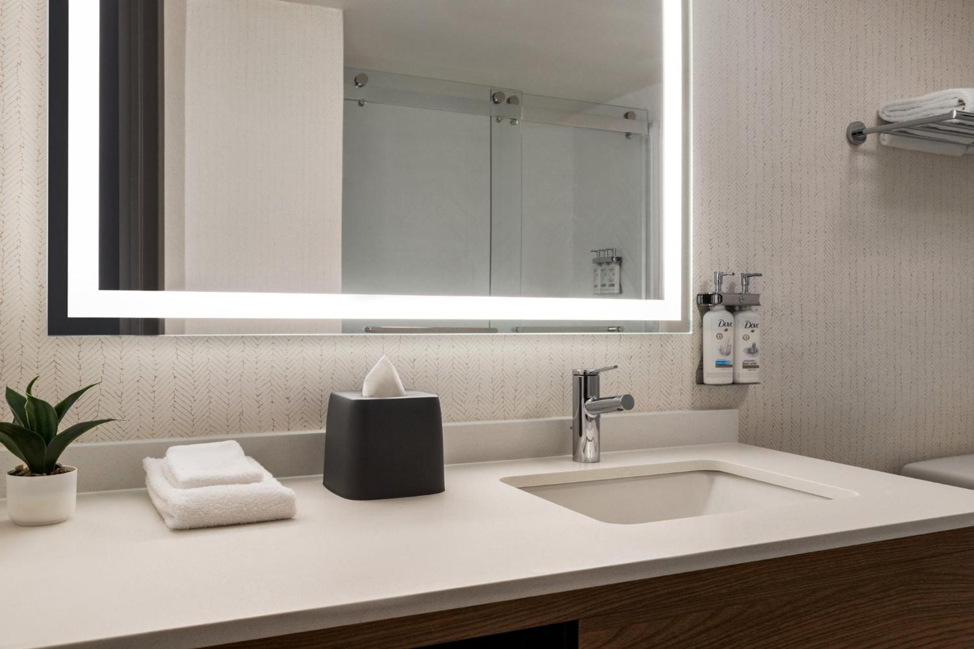 Downtown - Stadium By Ihg Hotel Nashville