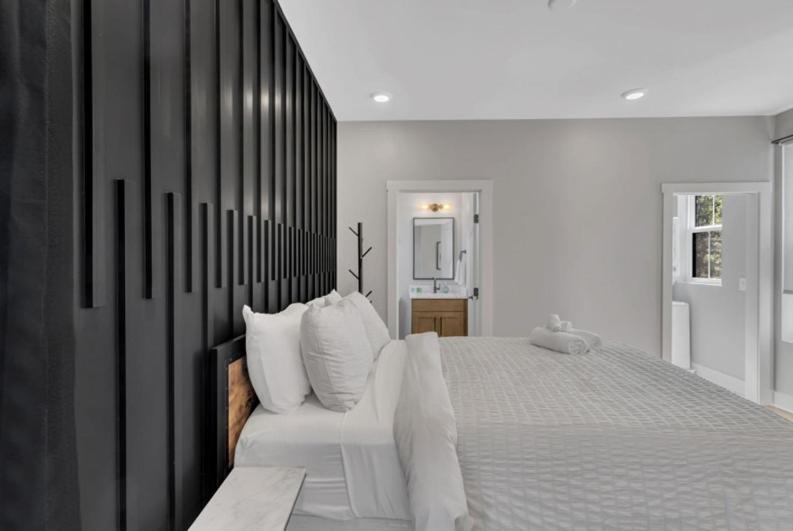 10 Min Drive Downtown, Roof Deck, Pet Friendly Holiday home Nashville