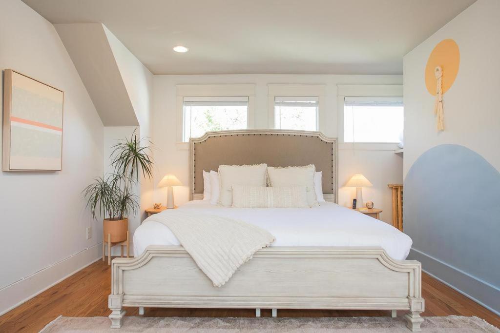 Fall Sale The Nest In East Nash * Nashville