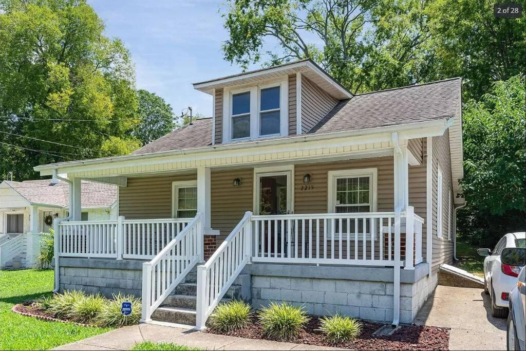 Two Bedroom Near Nashville-downtown Holiday home