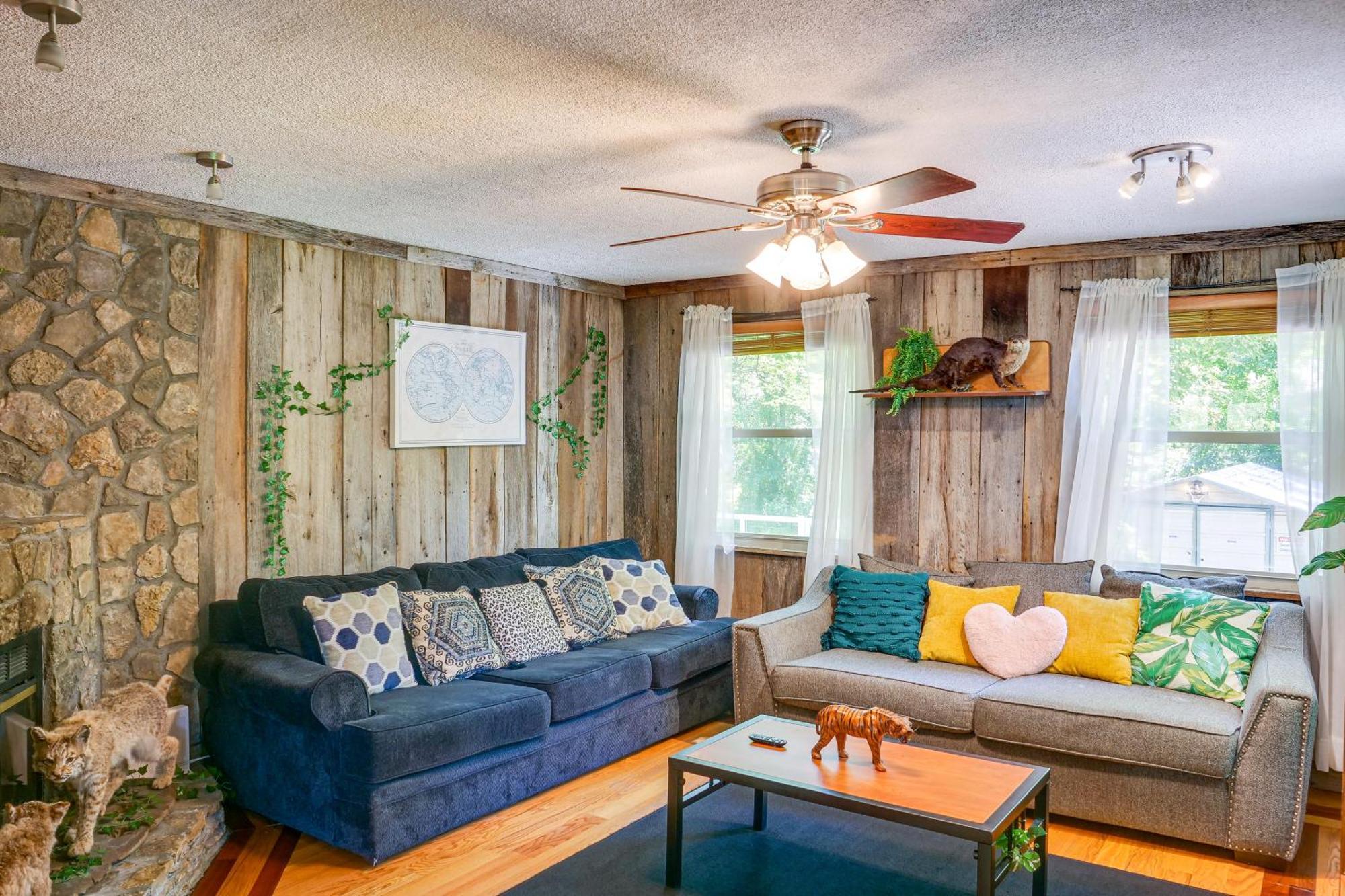 Holiday home Getaway With Gazebo, 11 Mi To Downtown! Nashville