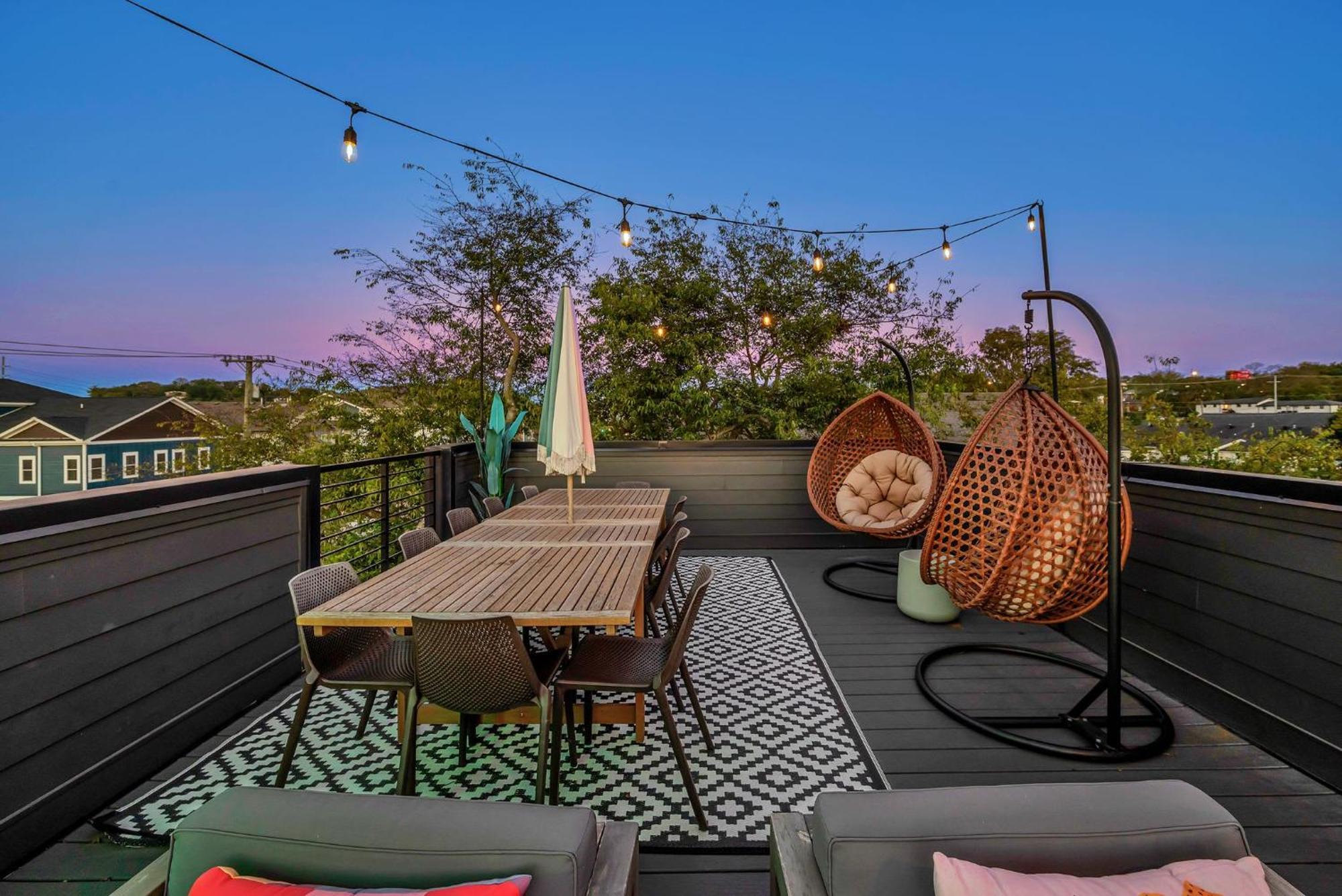 Holiday home Designer Single Family House-rooftop- Hot Tub