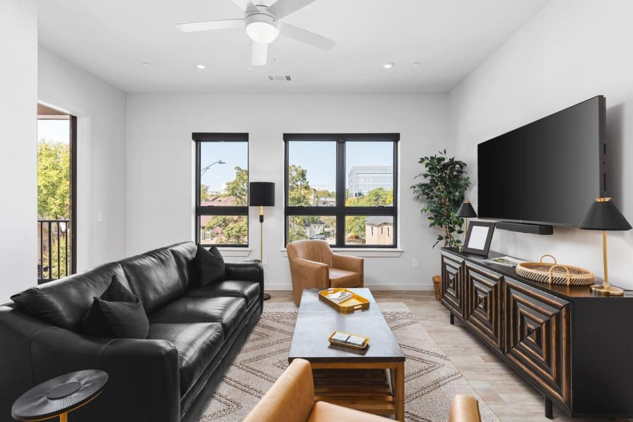 Upscale Music Row Corner Unit With Patio Rooftop With View And Gym * Nashville