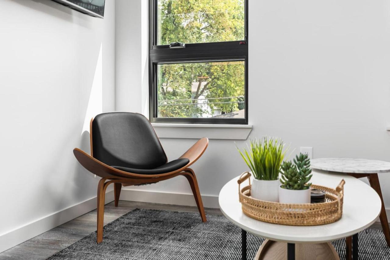 Apartment Chic Music Row Rooftop Deck With View Gym Office And Nashville