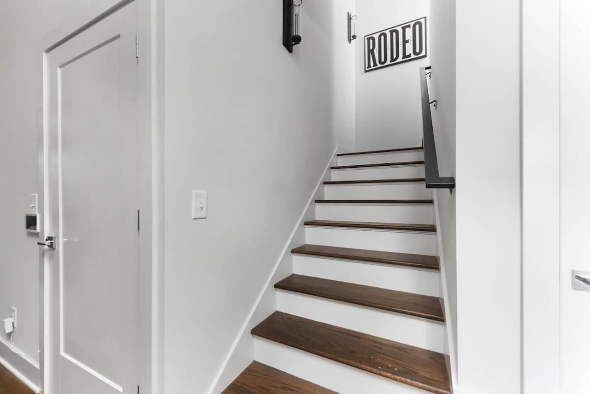 The Hadden House - Rooftop Lounge With Firepit Holiday home *