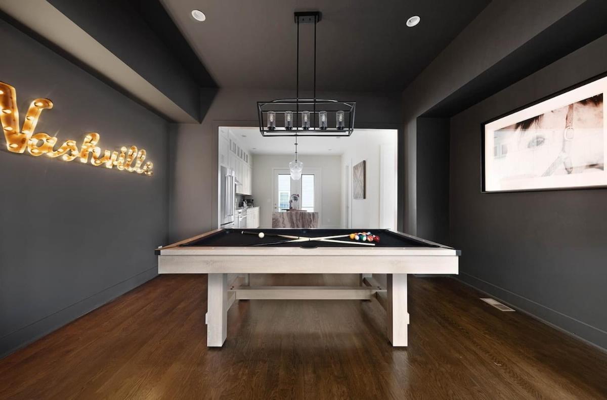 The Hadden House - Rooftop Lounge With Firepit *