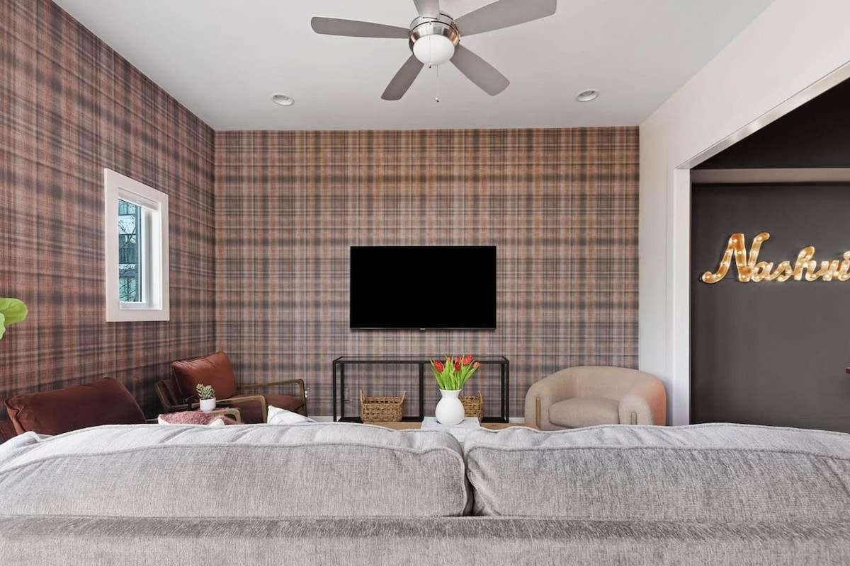 Holiday home The Hadden House - Rooftop Lounge With Firepit Nashville