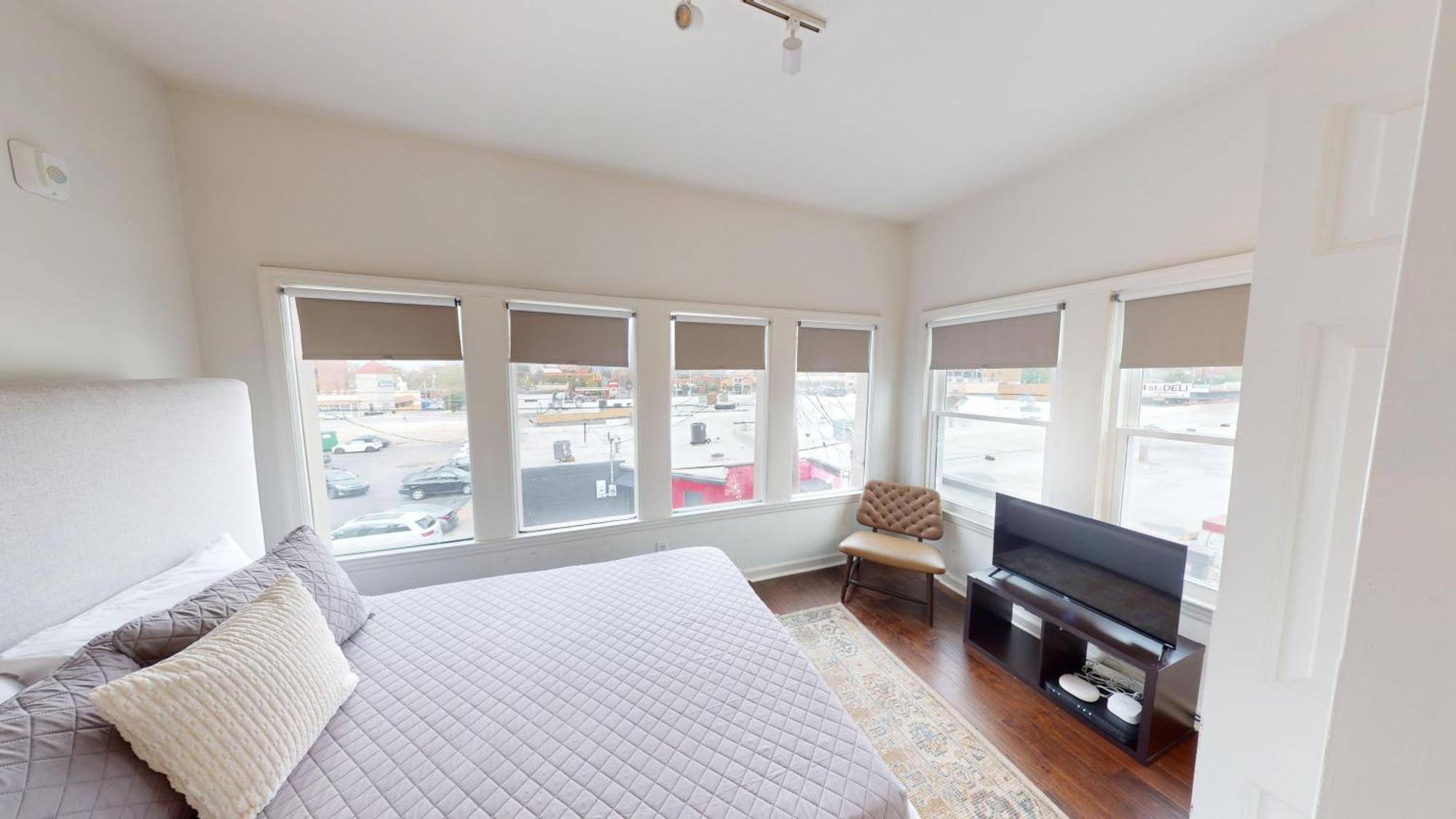 West End Getaway Apartment *