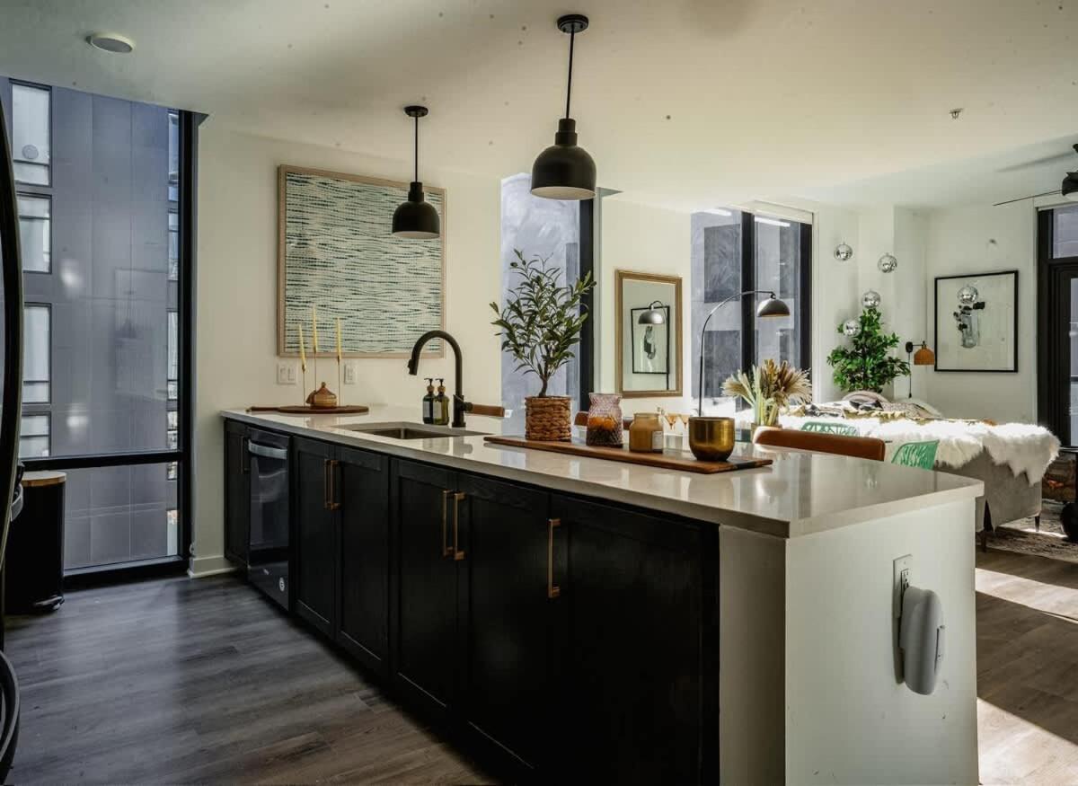 Apartment 2bed 2bath Nest For Family