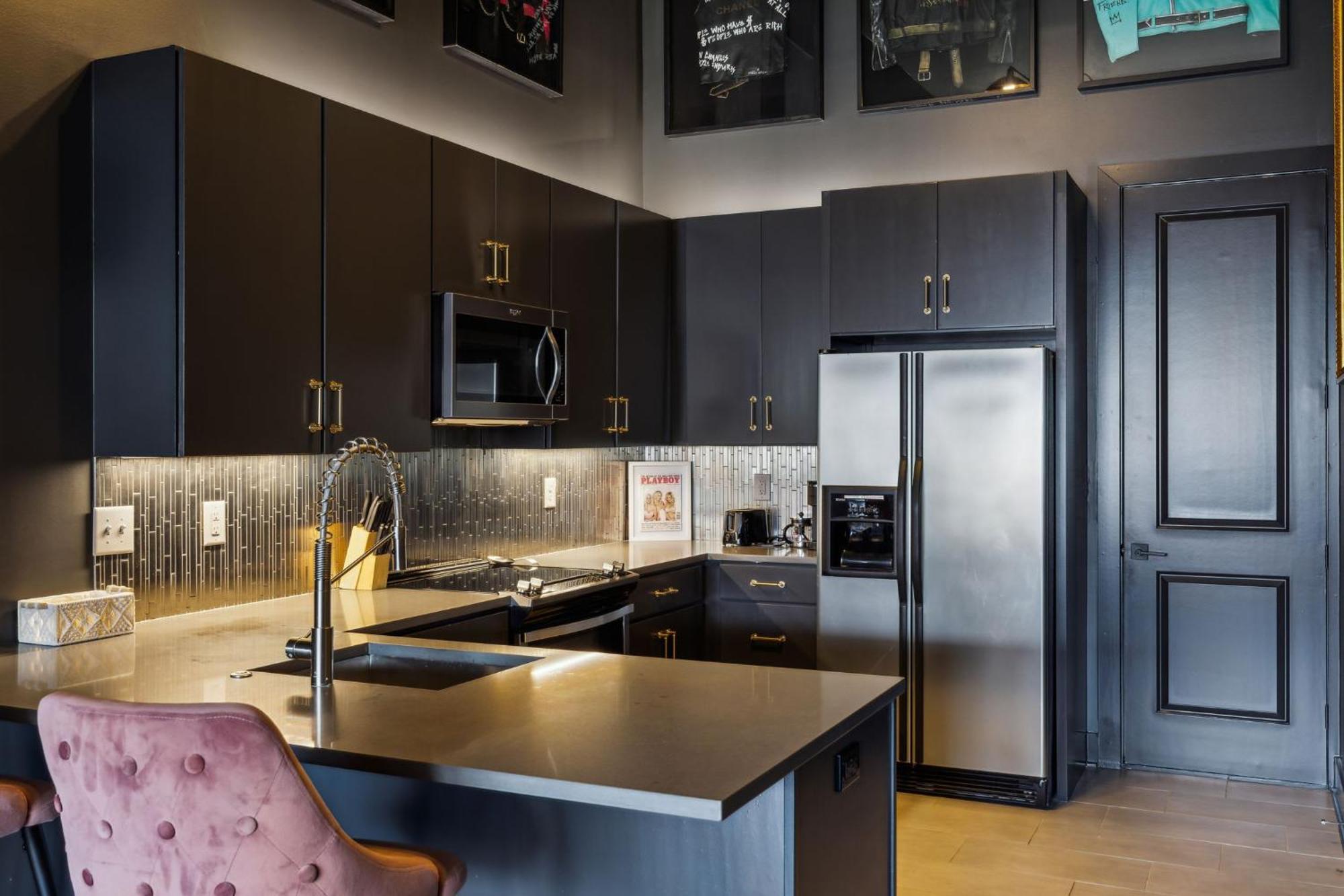 Epic Luxury Mansion W Skyline Views Holiday home *