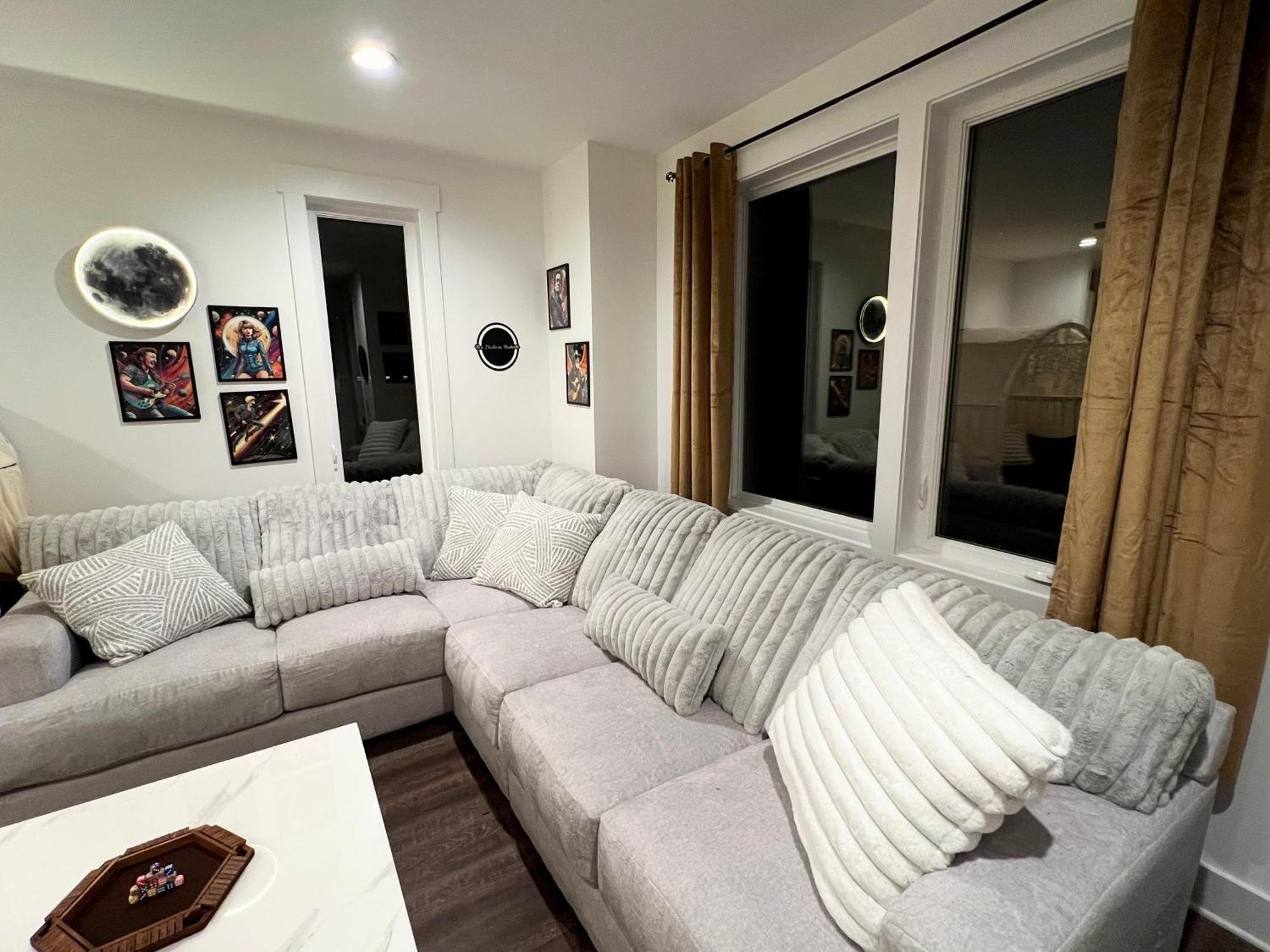 Villa New Elevations Rooftop 5 Min To Downtown Nash
