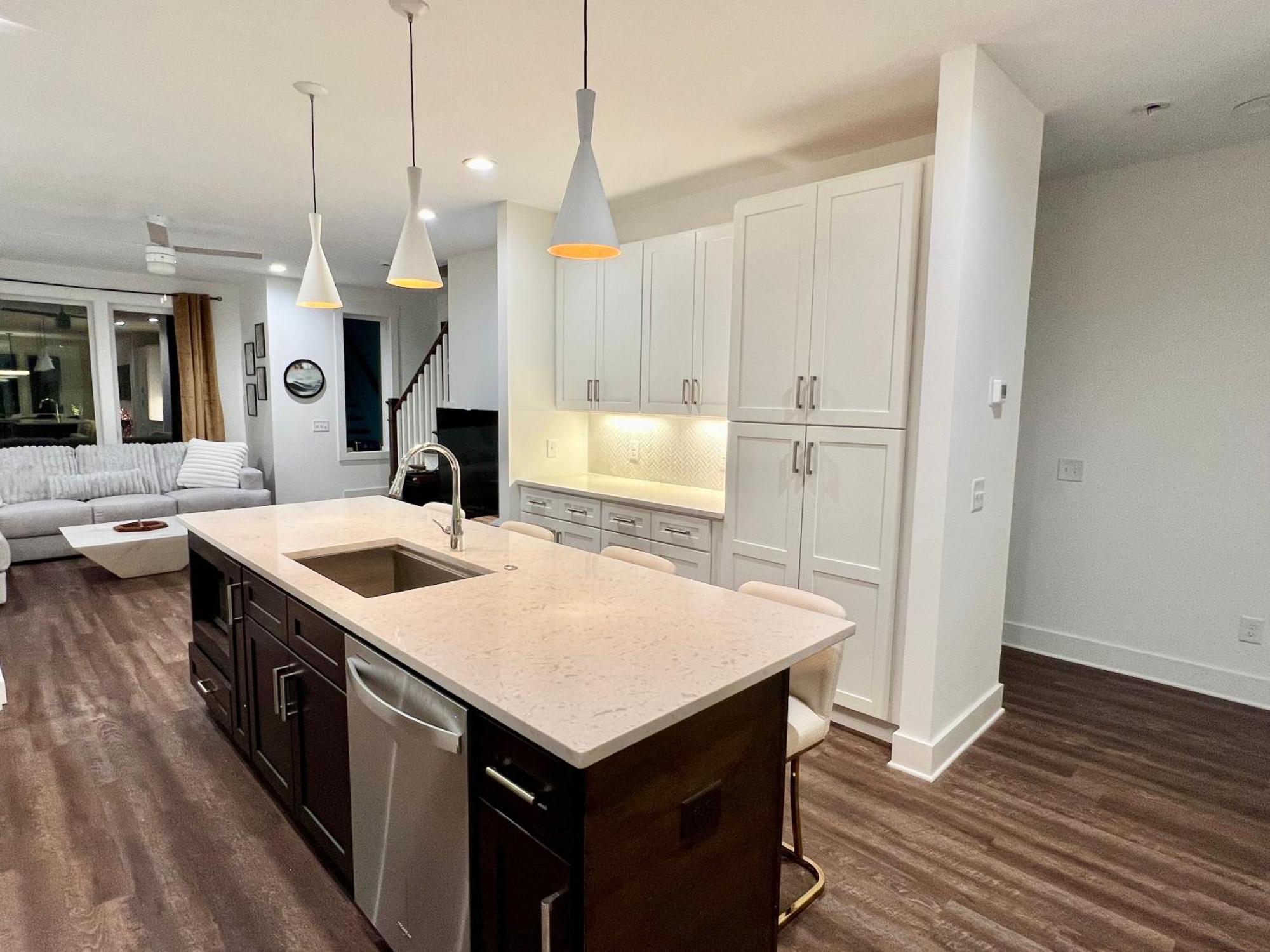 Villa New Elevations Rooftop 5 Min To Downtown Nash