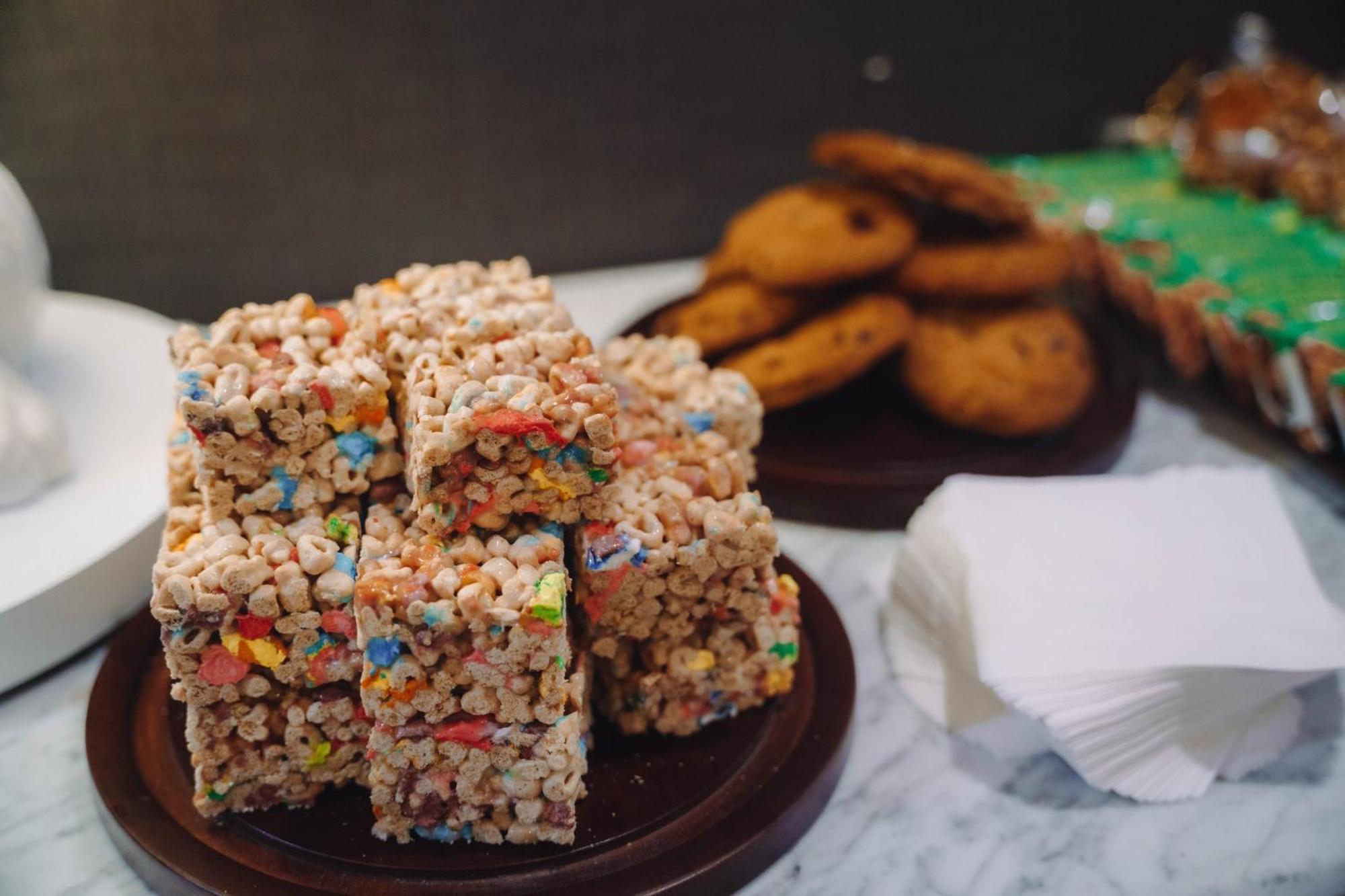 Holiday Inn & Suites Nashville Downtown - Broadway By Ihg Hotel 3*