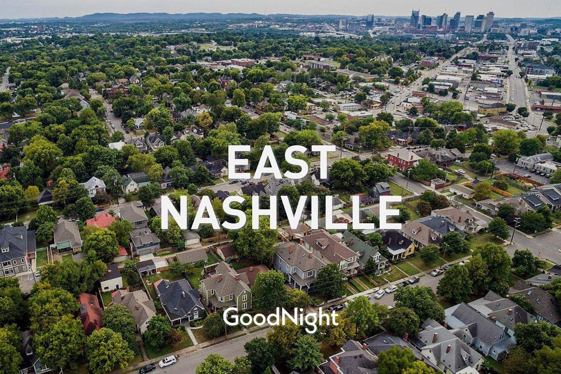 Mesmerize Melrose - 5 Mins To Broadway - Rooftop Deck Holiday home Nashville