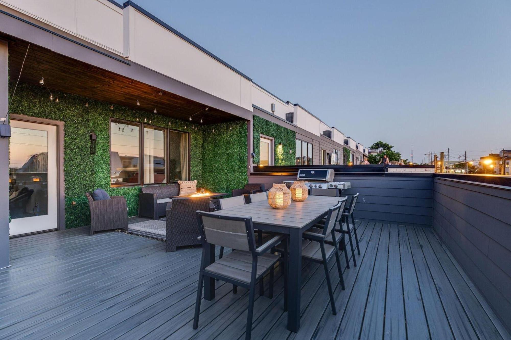 Holiday home Downtown Dolly - Heart Of Gulch - Rooftop Hot Tub *