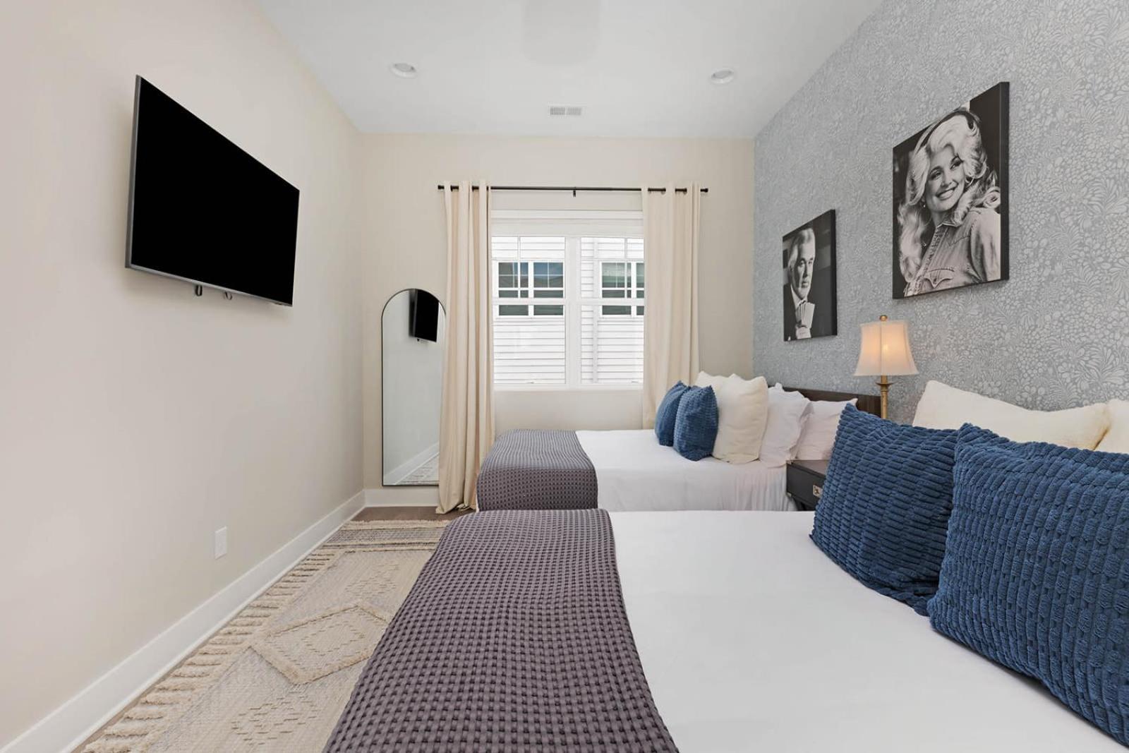 Holiday home The Bluebell - Rooftop Lounge With Hot Tub