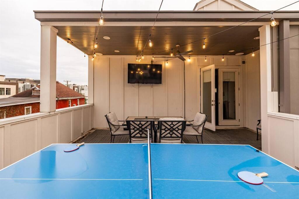 Luxury House - Heated Pool - In The Gulch - Walk Anywhere *