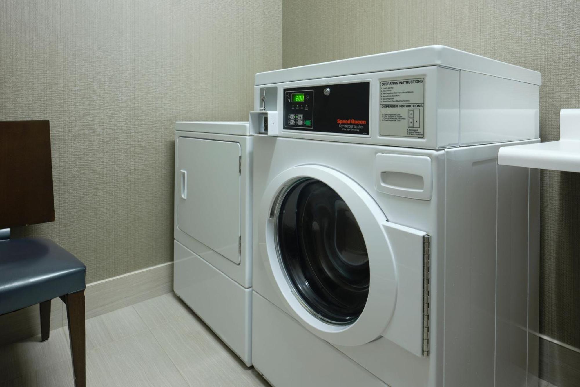 Springhill Metrocenter 3*