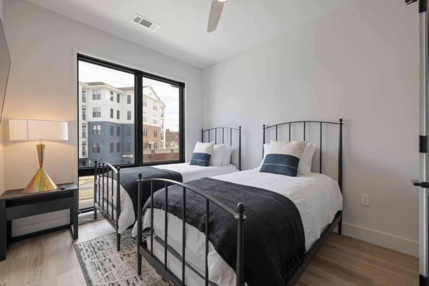 Holiday home Walk To Nightlife, Vanderbilt, Minutes To Broadway *