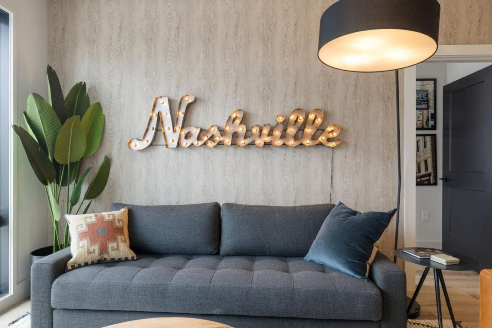 Walk To Nightlife, Vanderbilt, Minutes To Broadway *