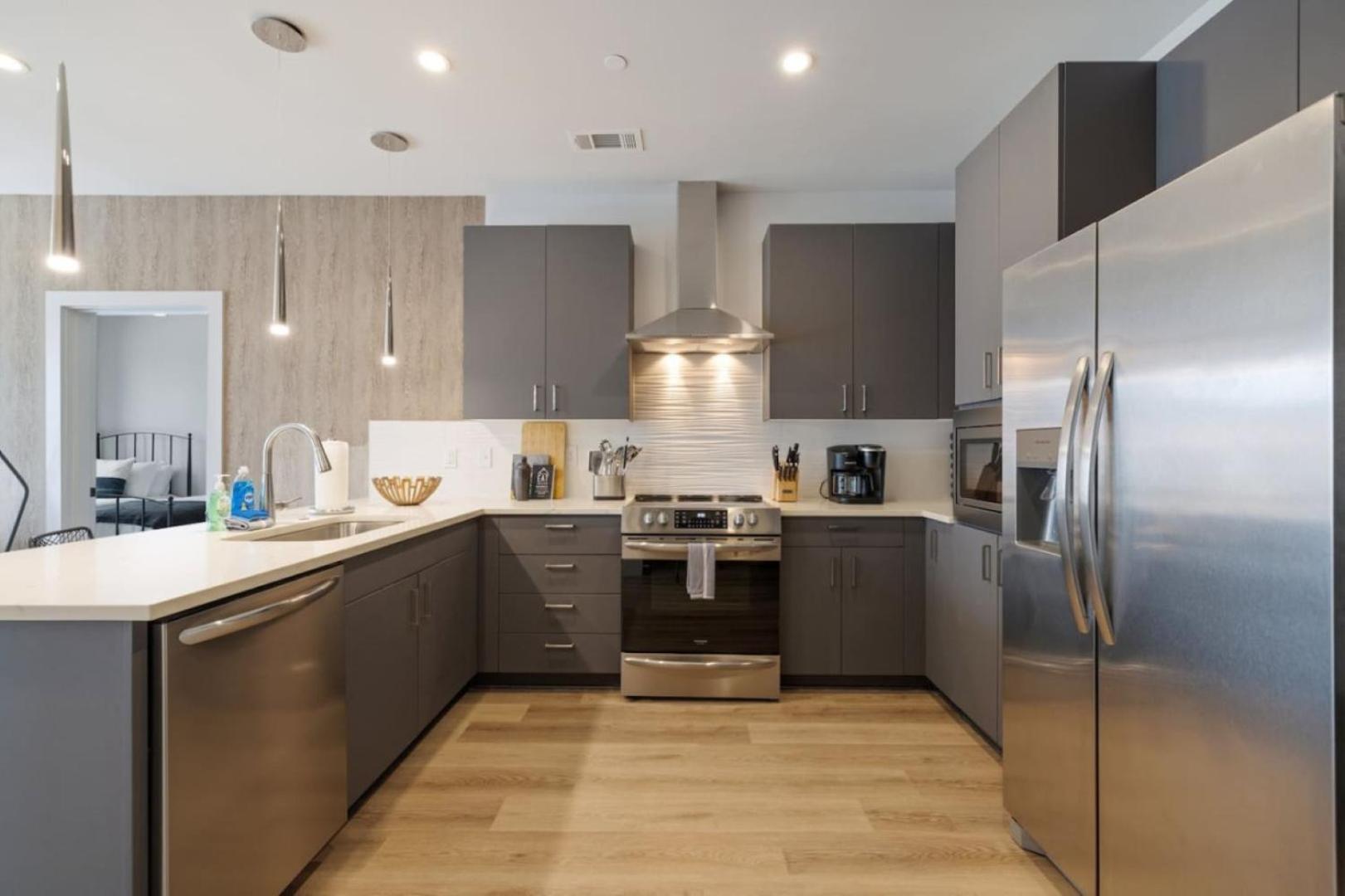 Walk To Nightlife, Vanderbilt, Minutes To Broadway Nashville