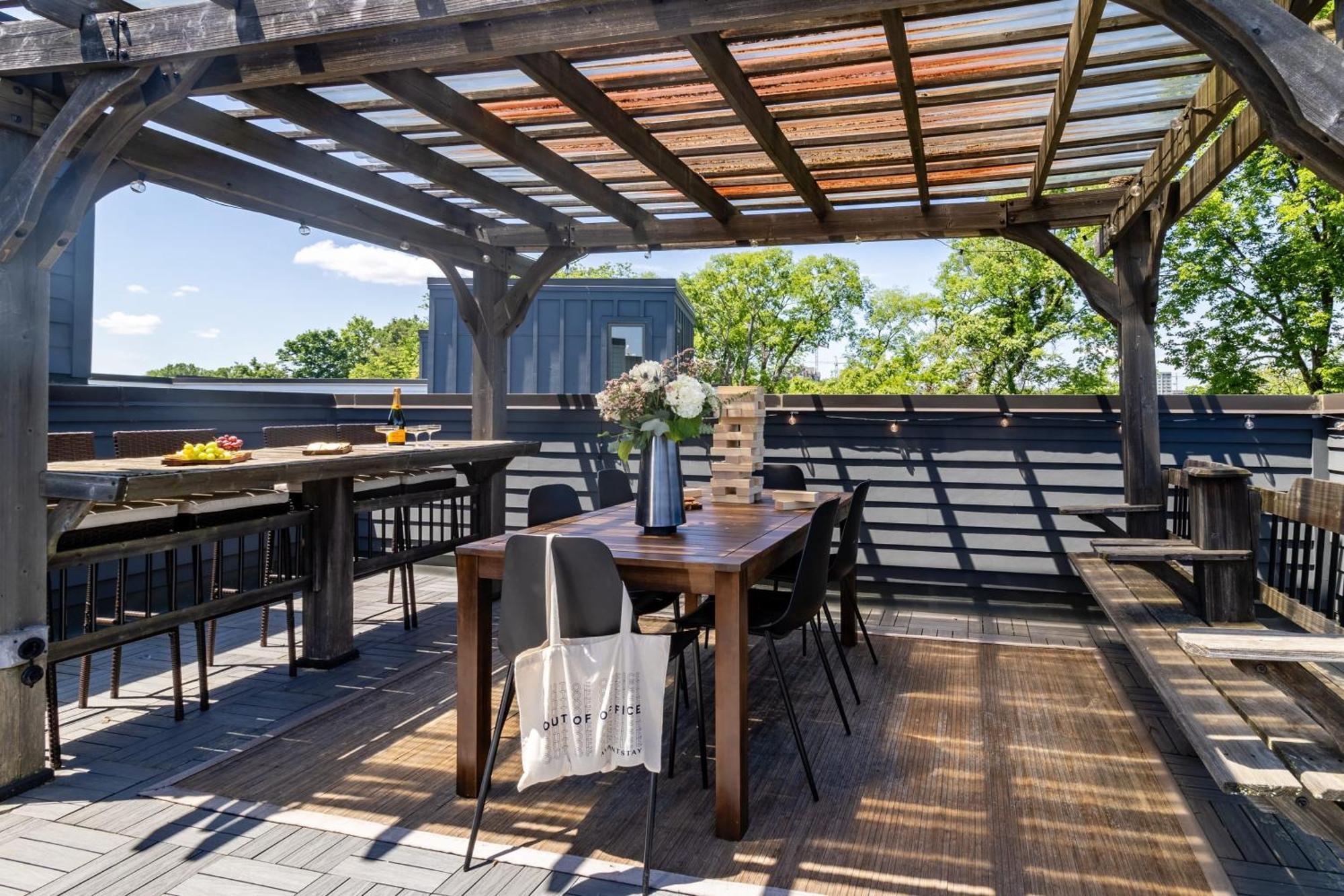 Doralee By Avantstay Rooftop Mins From Downtown Dolly Parton Theme Nashville