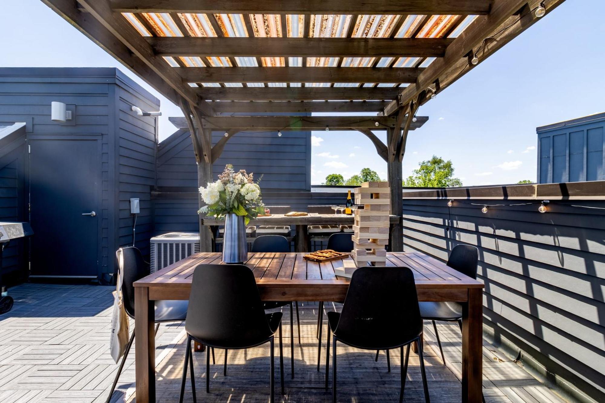 Holiday home Doralee By Avantstay Rooftop Mins From Downtown Dolly Parton Theme Nashville