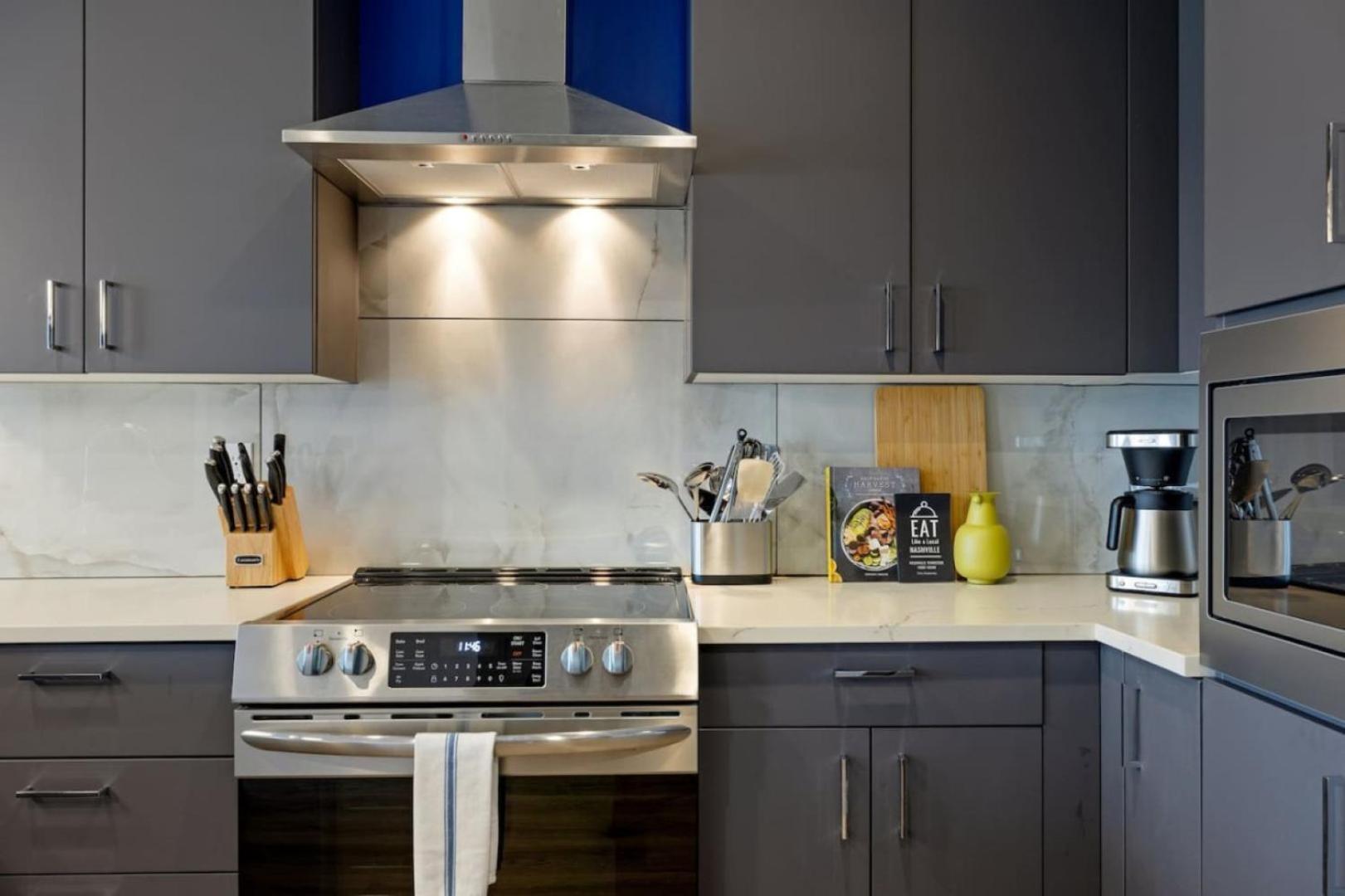 Walk To Nightlife, Vanderbilt University, Minutes Holiday home