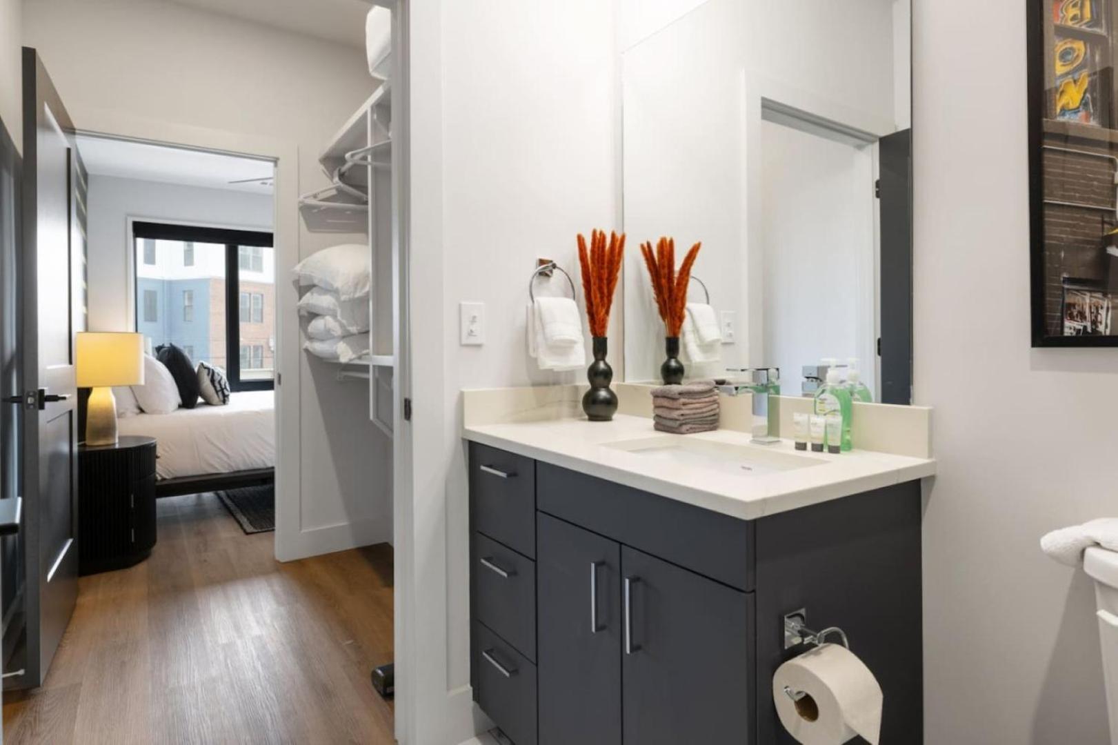 Walk To Nightlife, Vanderbilt University, Minutes Holiday home *