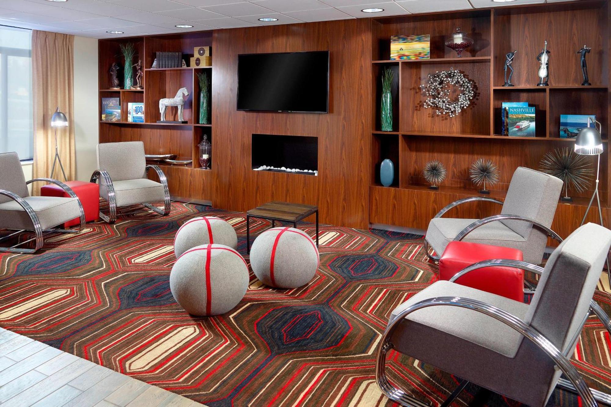 Hotel Four Points By Sheraton Airport