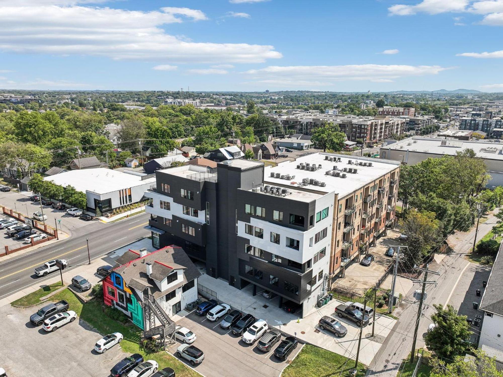 Fox Hollow - 2 New Homes - Downtown Views * Nashville