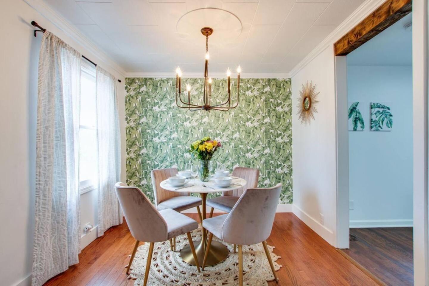 Cozy 3br Fenced Backyard 10 Mins To Broadway * Nashville