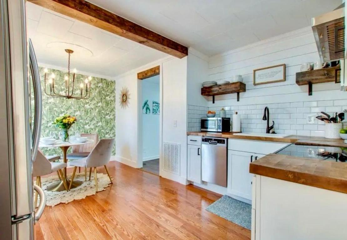 Villa Cozy 3br Fenced Backyard 10 Mins To Broadway