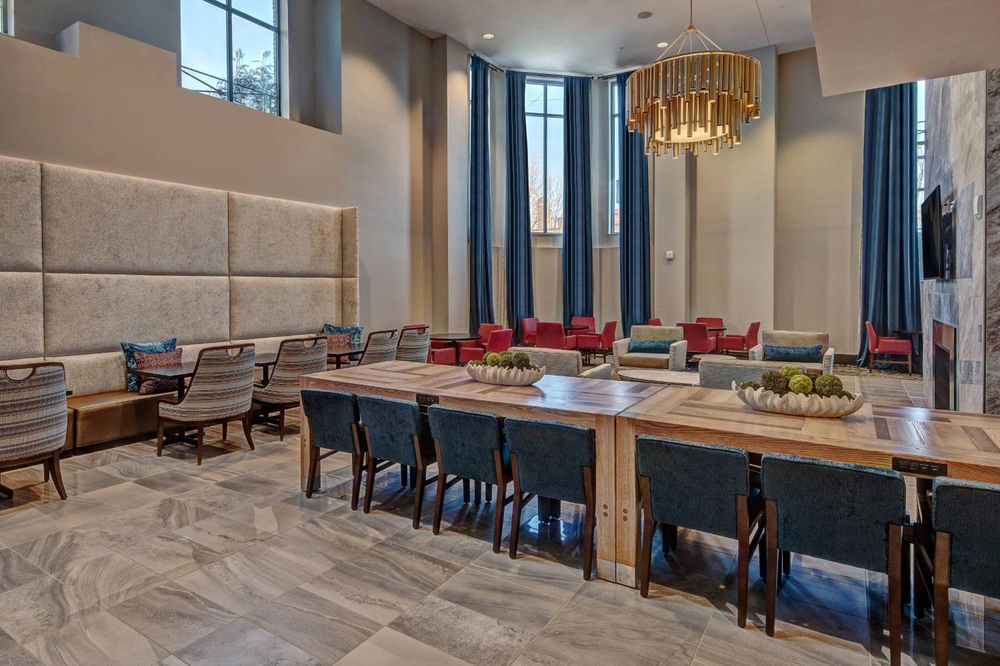 By Marriott Hills Nashville