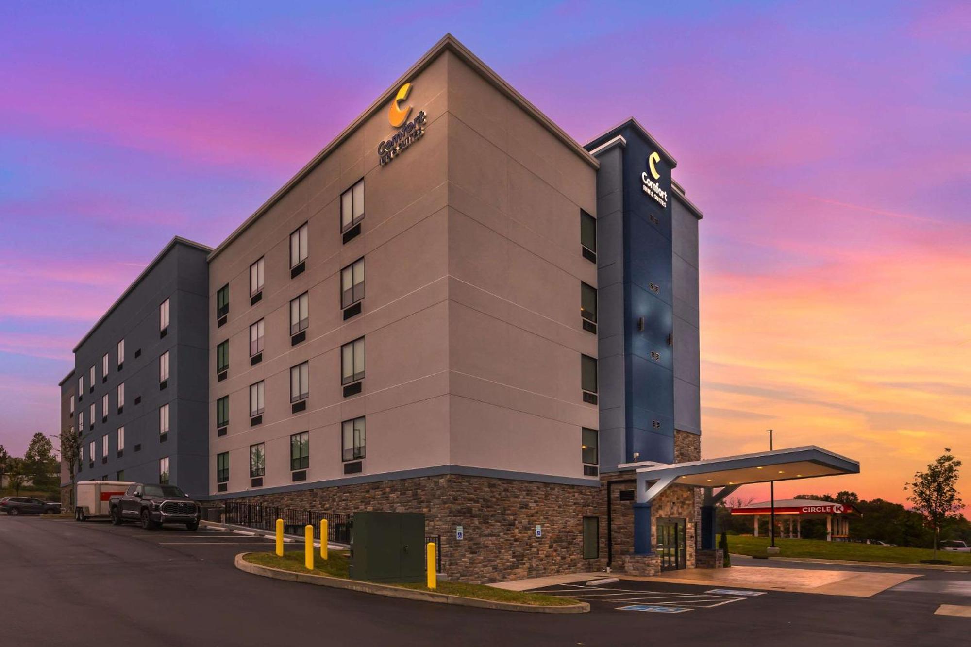 Hotel Comfort & *
