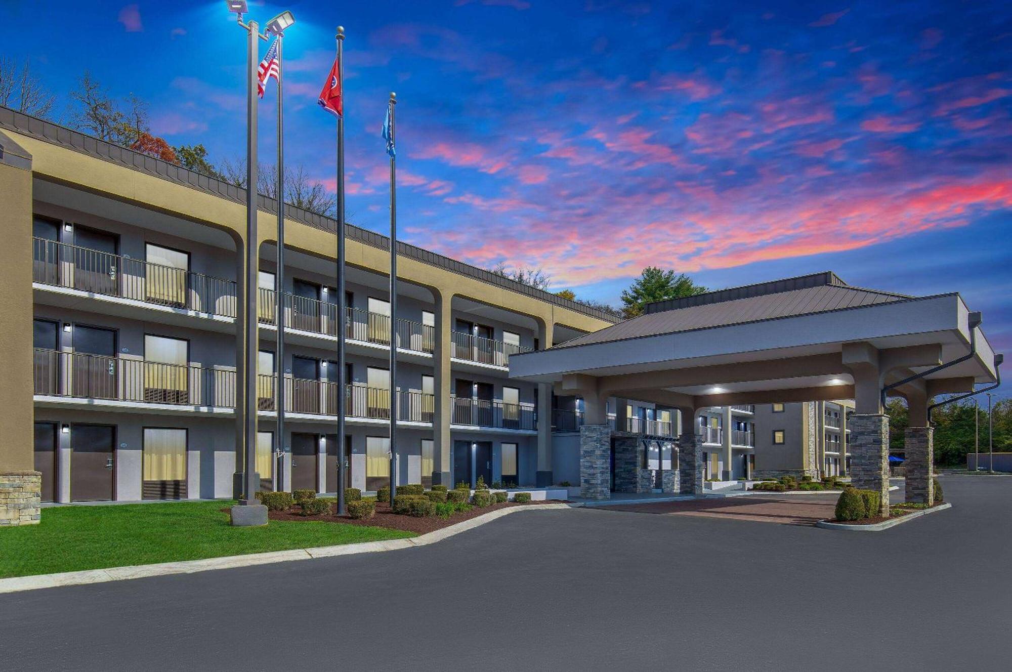 Baymont By Wyndham Airport