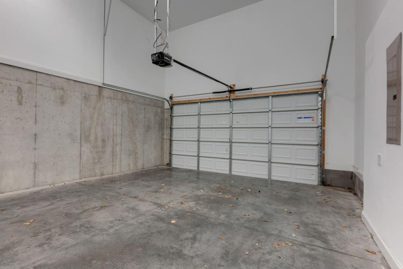 Elegant Townhouse Near Broadway * Nashville