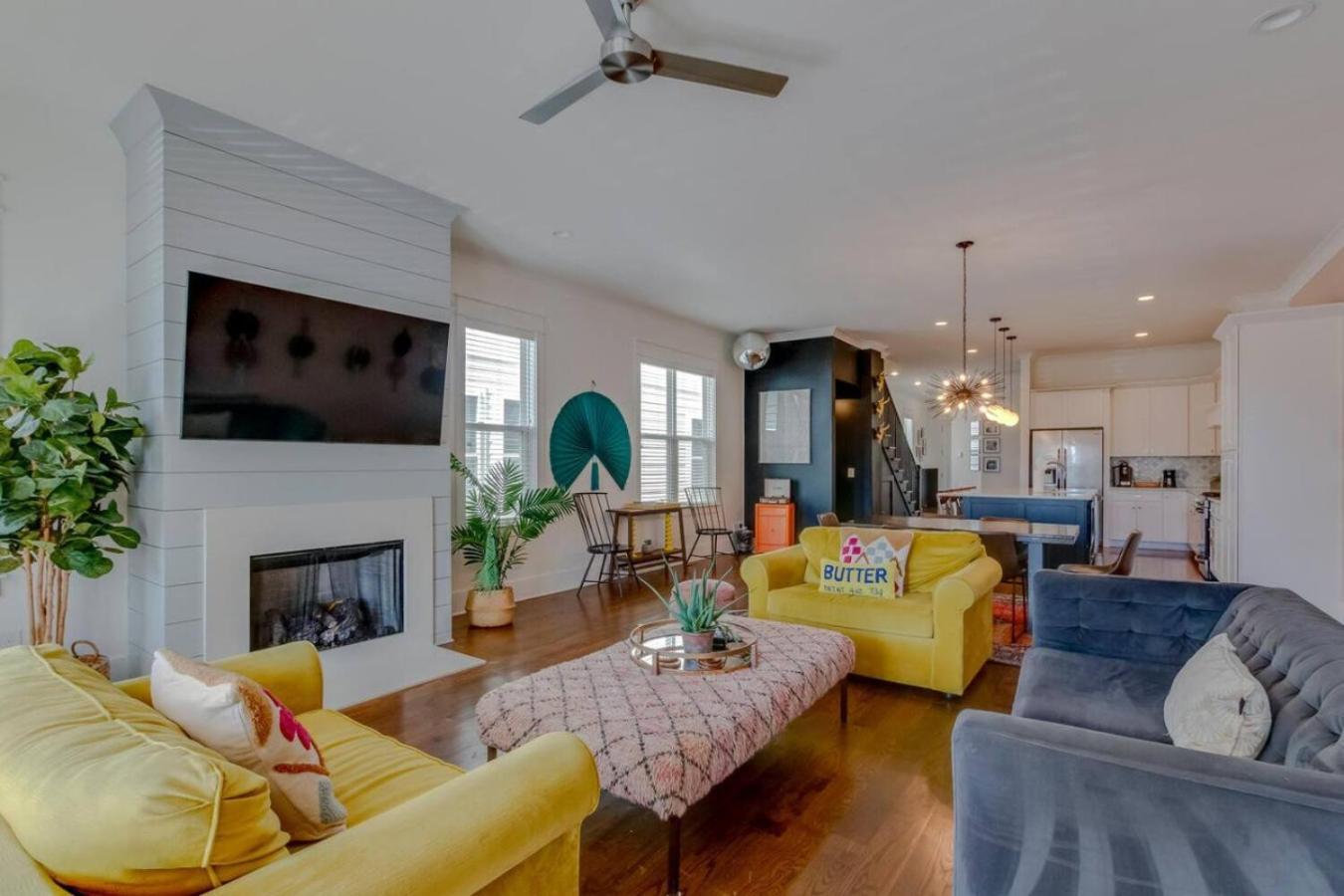 Holiday home Big Spectacular Townhome Giant Covered Patio