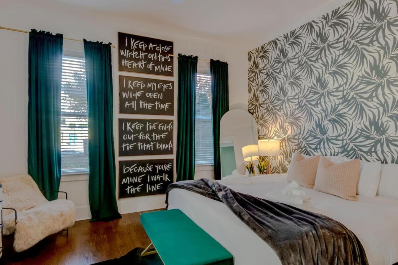 Holiday home Big Spectacular Townhome Giant Covered Patio *