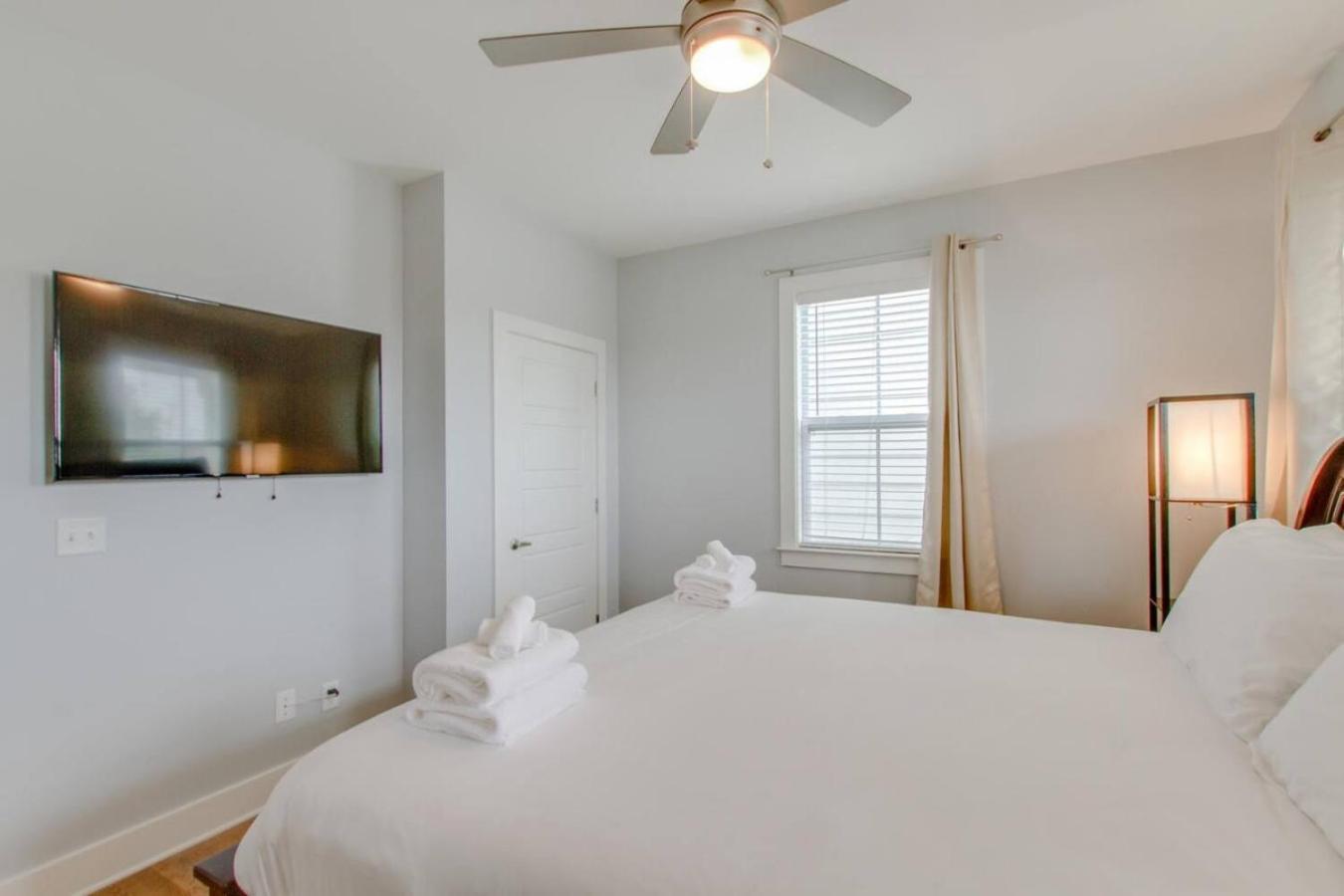 Holiday home Charmer The Nations Big Luxury