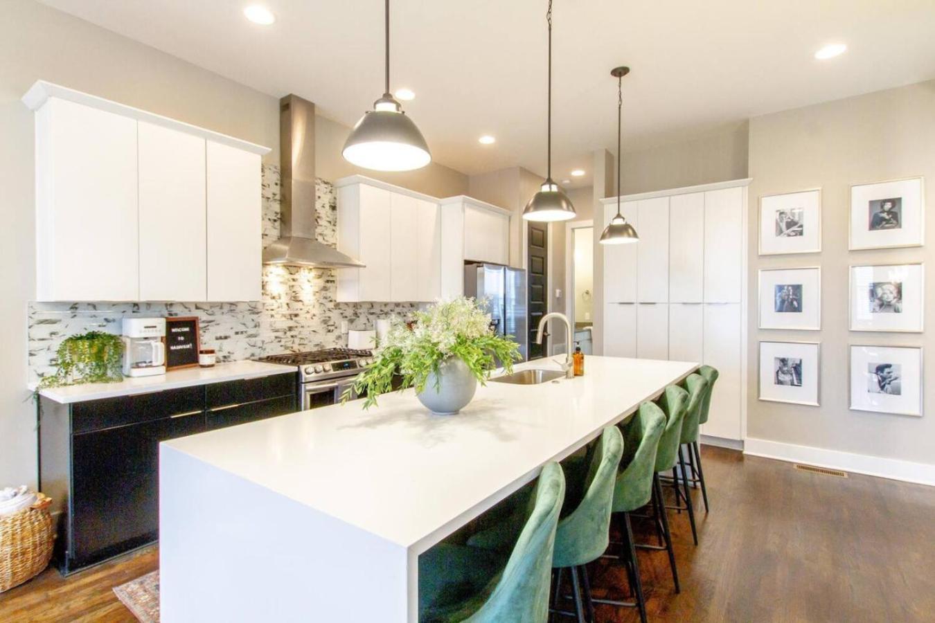 The Ultimate Double Rooftop Deck With Skyline Views Holiday home *