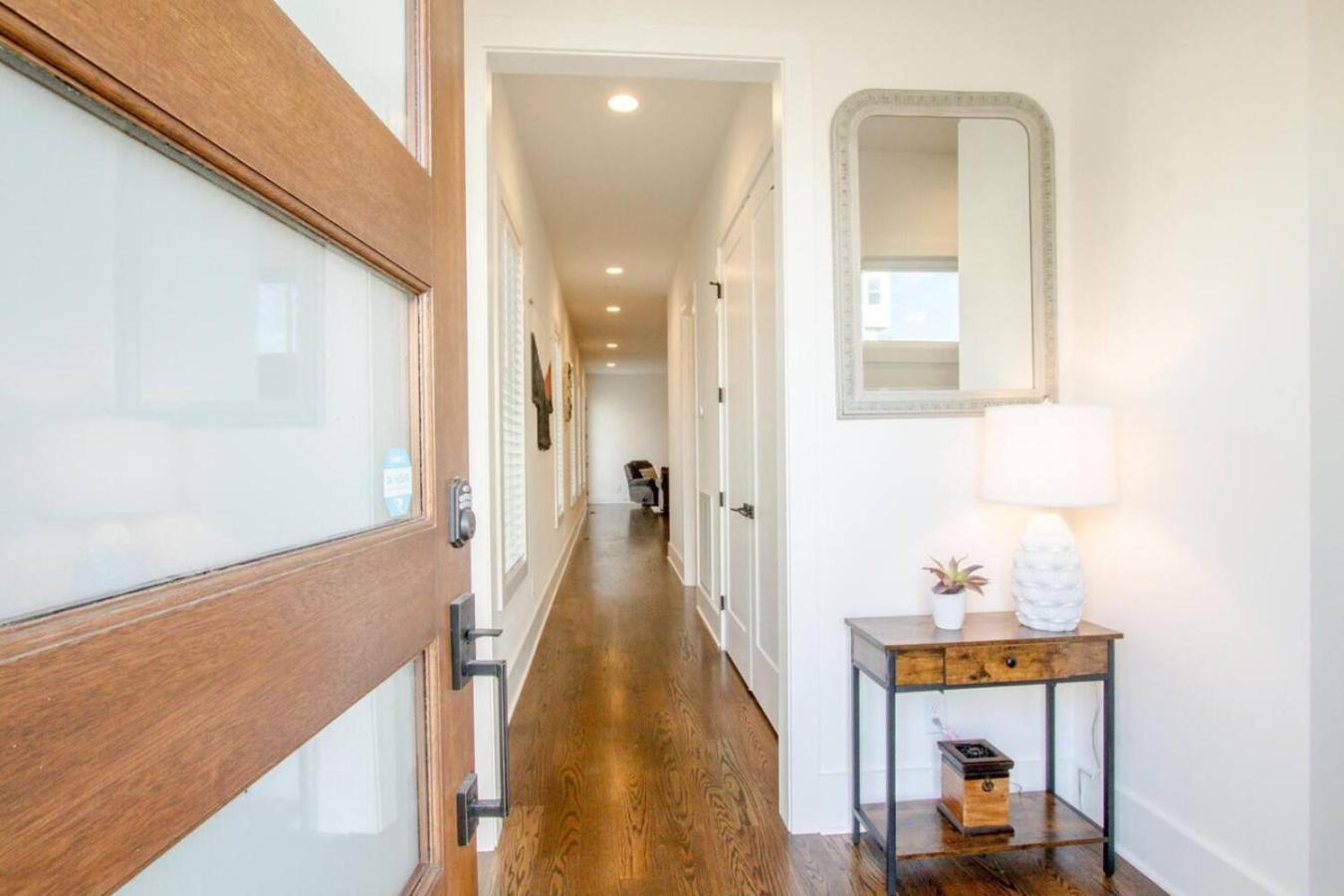 Modern Game Table Minutes To Broadway * Nashville