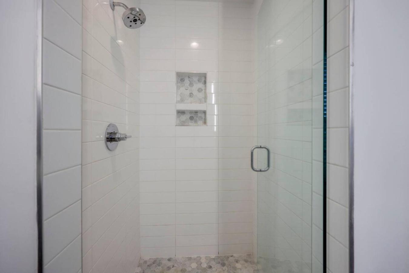 Holiday home Minutes To Broadway Music Modern Townhome *