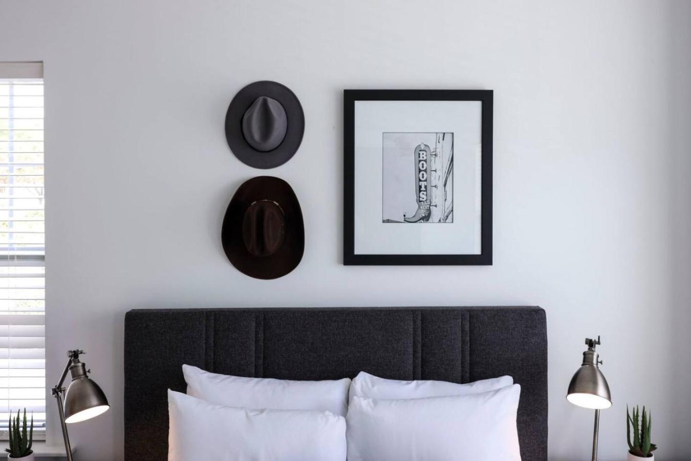 Holiday home Minutes To Broadway Stunning Townhome *