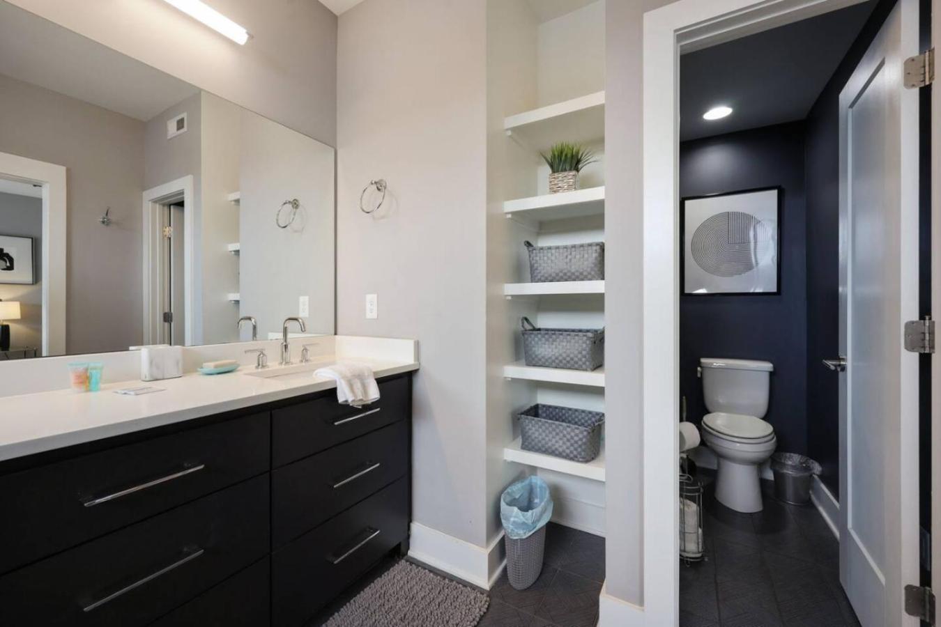 Holiday home Southside Extraordinaire Walk To Gulch Lux Four Bedroom
