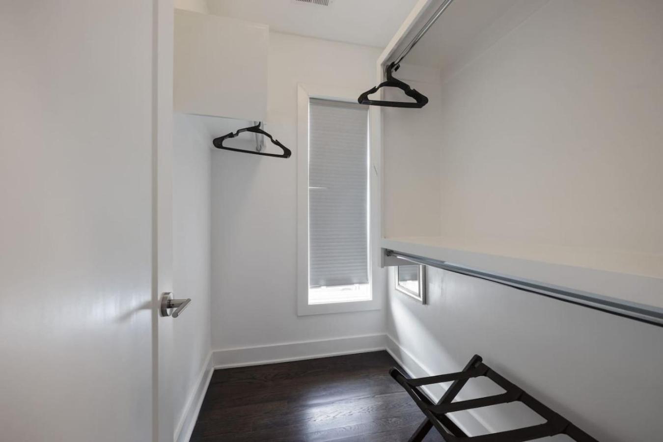 Southside Extraordinaire Walk To Gulch Lux Four Bedroom *