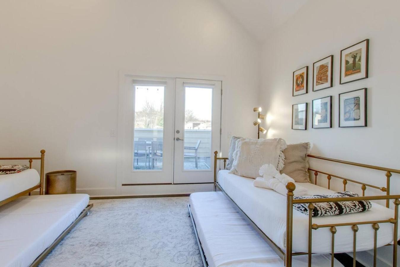 Holiday home Spacious And Sleek Amazing Location Patio Space Nashville