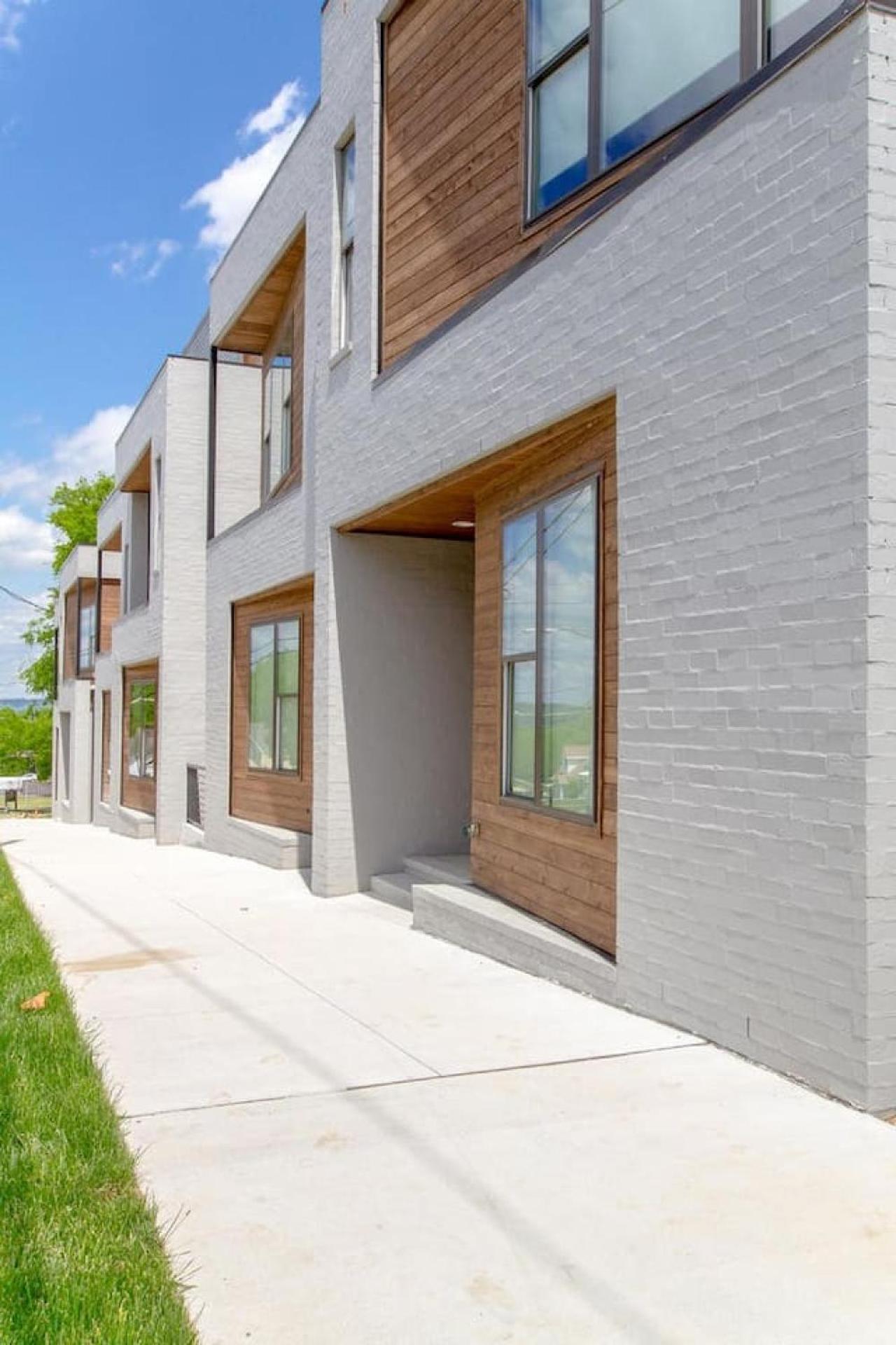 Ultra Large Deck Skyline Views Nashville